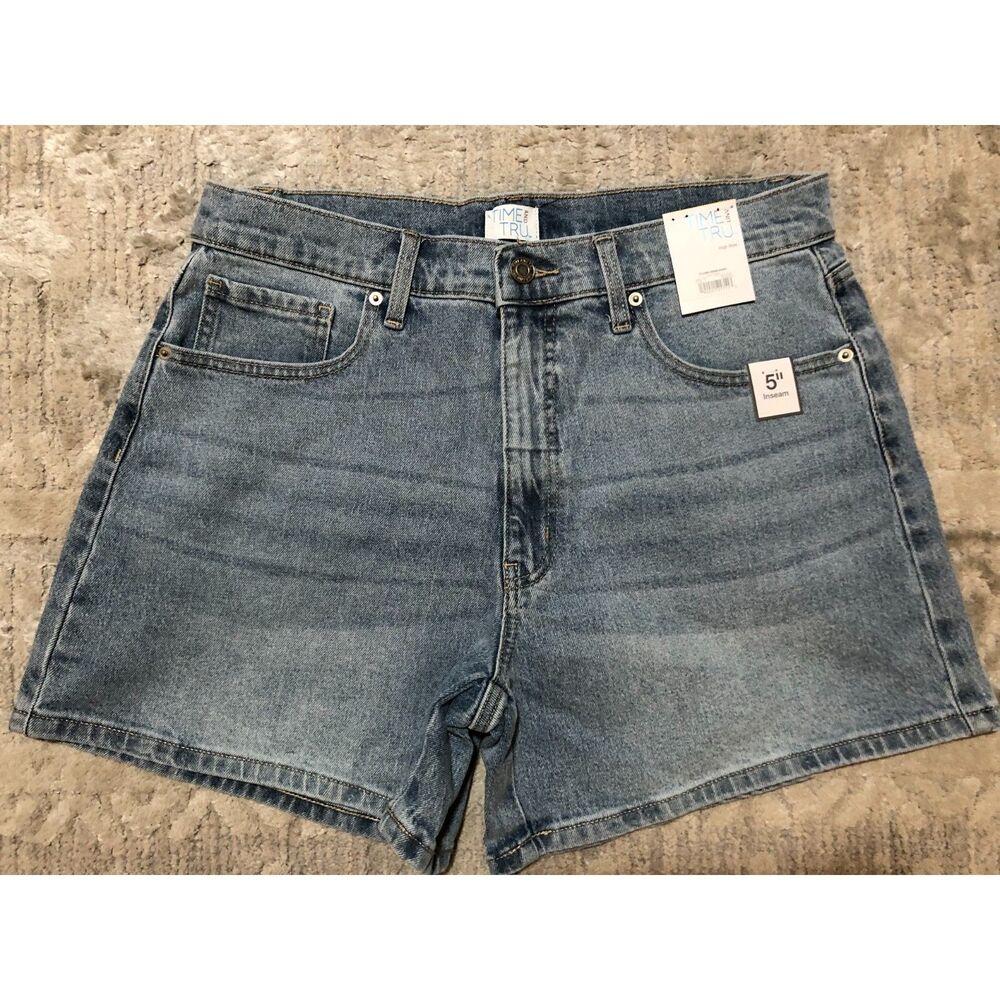 Woman's Size 12 NWT Jean Shorts